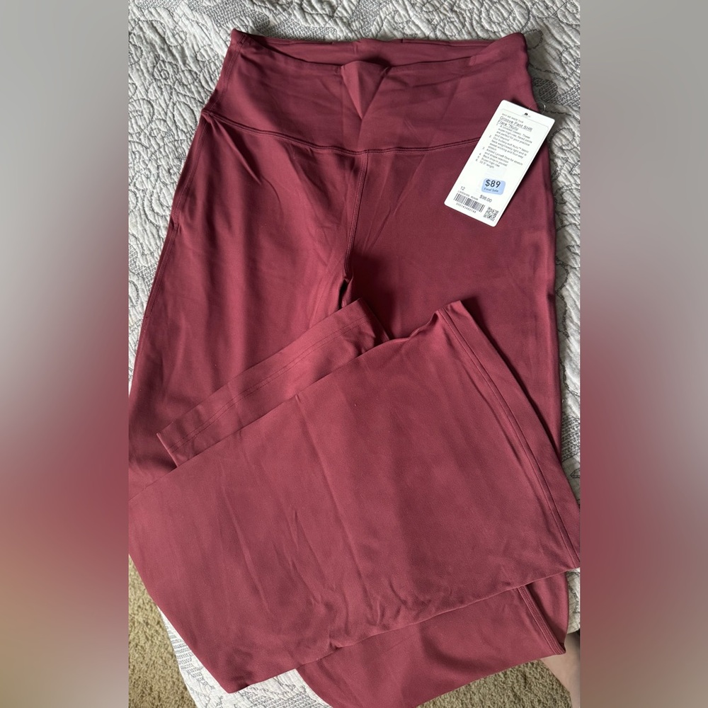 Groove Nulu Super-High-Rise Flared Pant Regular